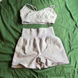 Bo and tee workout set